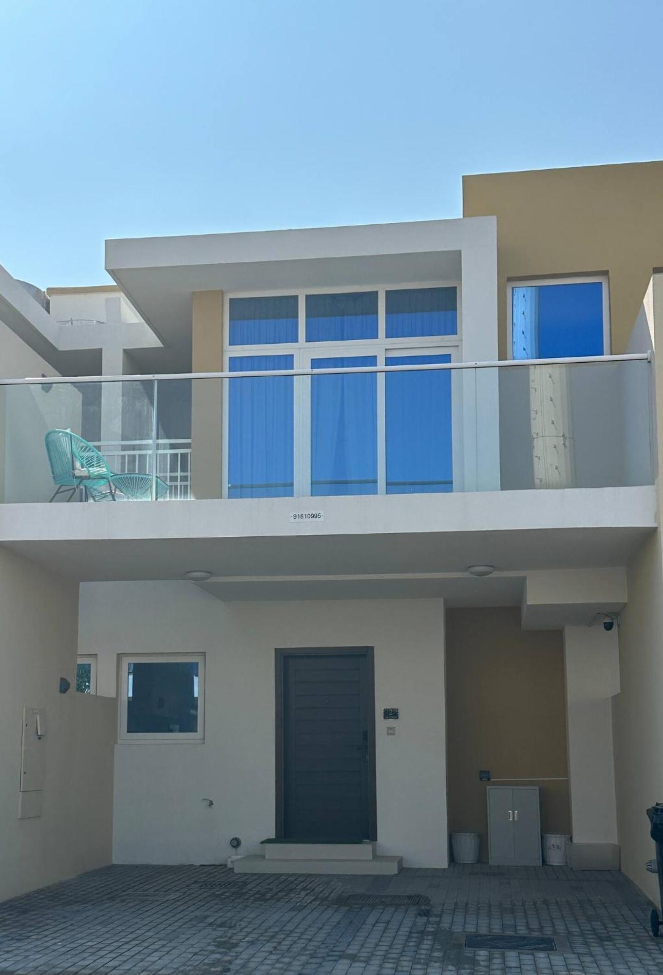 Villa Victoria Damac Hills 2 Family Retreat With Waterpark And Petting Farm Dubai Esterno foto
